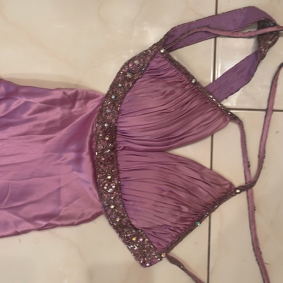 flowly, long, cross strapped dress! - Picture 2 of 4